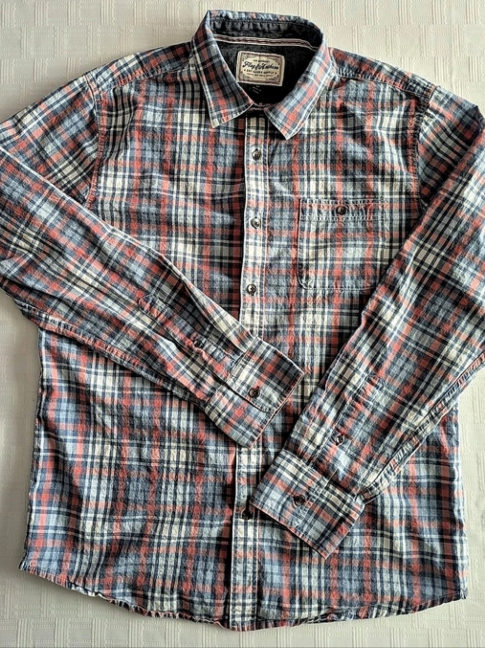 Flag & Anthem Men's Plaid Cotton Button Down Size Medium